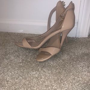 Nude Heel Size 9